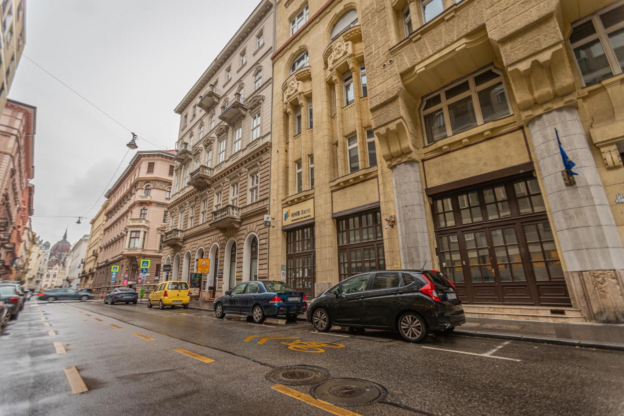 Jackquaters Silver Budapest Exterior photo